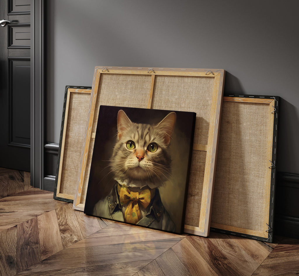 The Lady Cat as a square canvas