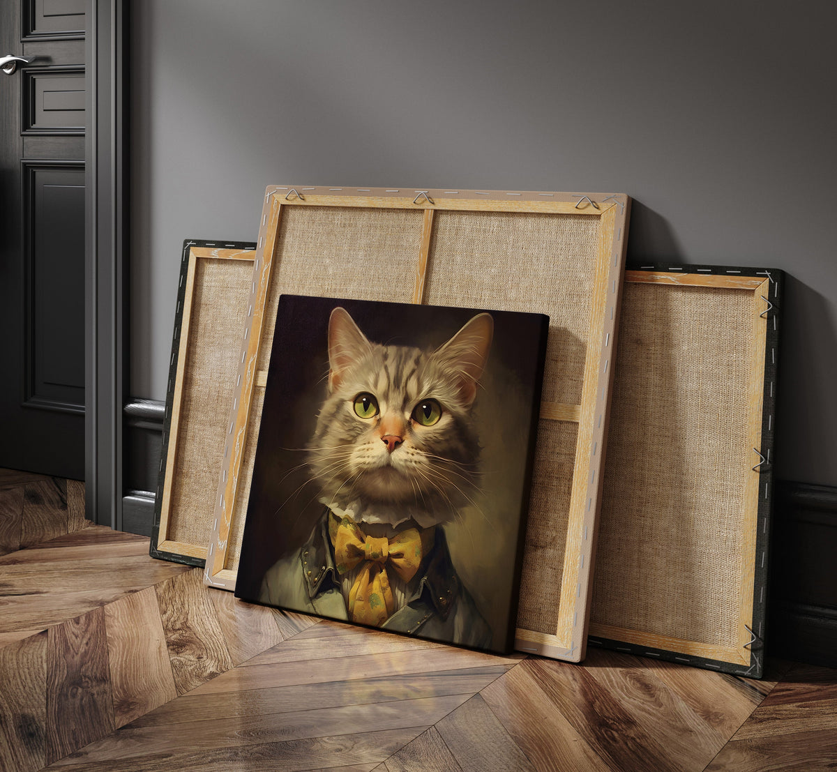 The Lady Cat as a square canvas